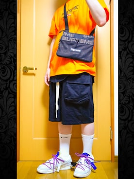 「Supreme （シュプリーム）のアイテム（ショルダーバッグ）」を使った、アイラさん（メンズ・172cm）の夏コーディネート