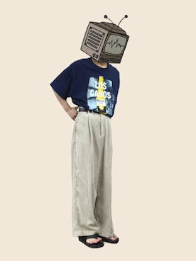 「epnok（エプノック）のアイテム（スラックス）」を使った、fashiontvmanさん（メンズ・174cm）の夏コーディネート