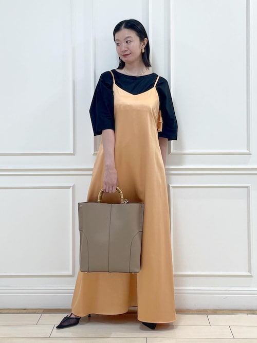 ポインテッドシアーパンプス