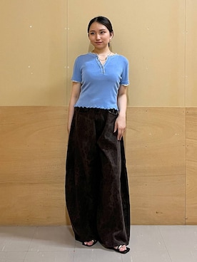 「RAGEBLUE（レイジブルー）のドッキングフリルヘンリーＴ（Tシャツ/カットソー、ブルー系）」を使った、mirukikukaguさん（レディース・154cm）の夏コーディネート
