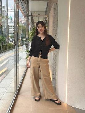 「NATURAL BEAUTY BASIC(ナチュラルビューティーベーシック)のシアーシャーリングカーディガン(カーディガン/ボレロ、ブラック系)」を使った、mariさん(レディース・155cm)の夏コーディネート