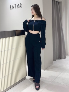 「EATME（イートミー）のアイテム（サンダル）」を使った、寧音さん（レディース・156cm）の秋コーディネート