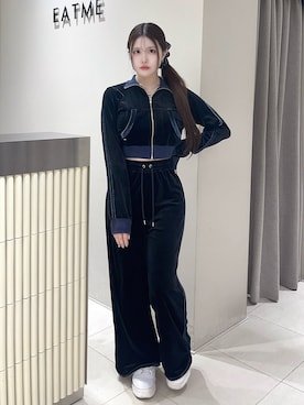 「アイテム（バレッタ/ヘアクリップ）」を使った、寧音さん（レディース・156cm）の秋コーディネート