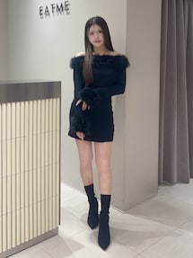 フェイクファーオフショルミニワンピース｜イートミー（EATME）公式