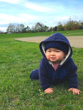 「GAP（ギャップ）のアイテム（トップス、ブルー系）」を使った、なおちん..☺︎꒡̈⃝さん（キッズ・80cm）の秋コーディネート