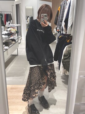 「LMCのアイテム（スウェット）」を使った、415dayonさん（レディース・167cm）の秋コーディネート