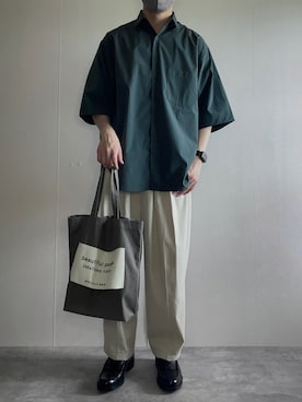 「remer（リメール）のloose taslan over shirt / ルーズタスランオーバーシャツ（シャツ/ブラウス、グリーン系）」を使った、rakuwear2002さん（メンズ・172cm）の春コーディネート