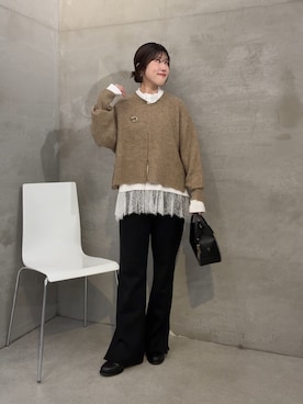 「アイテム（ブローチ/コサージュ）」を使った、asaminさん（レディース・158cm）の秋コーディネート