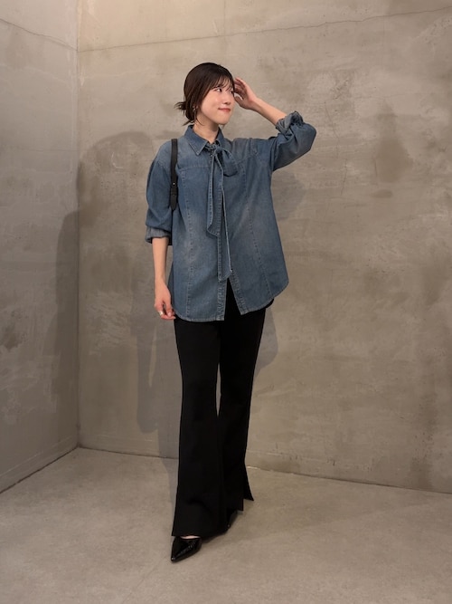 美品 コラージュガリャルダガランテ Q.anos ボウタイデニムシャツ COLLAGE GALLARDAGALANTE ブラウス シャツ Q.anos/ボウタイデニム