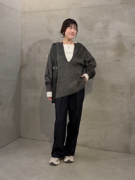 「トレンド秋素材コーデ」｜「アイテム（スラックス）」を使った、asaminさん（レディース・158cm）の秋コーディネート