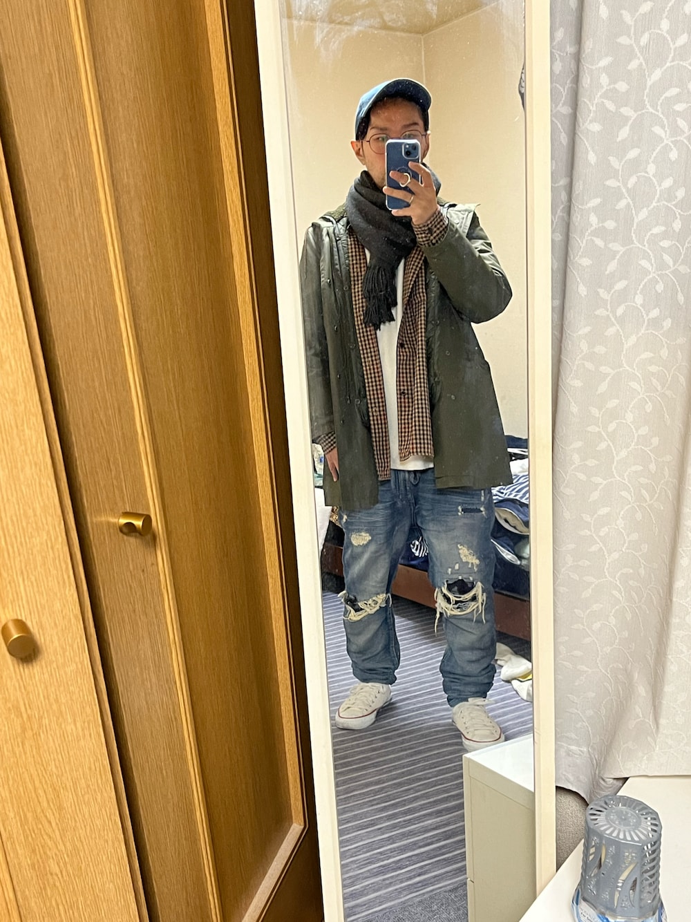 「ZOZOのアイテム（デニムパンツ、ブルー系）」を使った、nori Yuki  さん（メンズ・167cm）の冬コーディネートの1枚目の写真