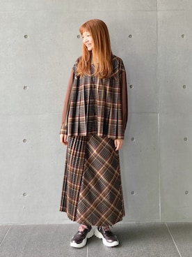 「FRAPBOIS（フラボア）のアイテム」を使った、hirotaさん（レディース・162cm）の秋コーディネート