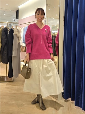 「アイテム（ブローチ/コサージュ）」を使った、もーりーさん（レディース・164cm）の秋コーディネート