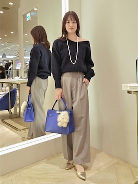 「アイテム（チャーム）」を使った、もーりーさん（レディース・164cm）の秋コーディネート