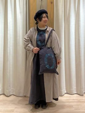 「刺繍」｜「アイテム（シャツワンピース）」を使った、minponさん（レディース・150cm）の秋コーディネート