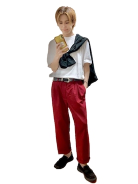 「GU（ジーユー）のアイテム（Tシャツ/カットソー、ブルー系）」を使った、Jun'ichiさん（メンズ・165cm）の秋コーディネート