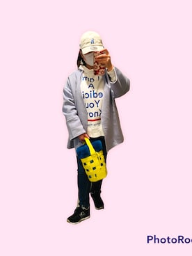 「NEWBALANCE」｜「アイテム（ノーカラーコート）」を使った、miniyayoiさん（レディース・151cm）の冬コーディネート