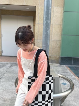 「w closet（ダブルクローゼット）のアイテム（オールインワン・サロペット）」を使った、okamto yunaさん（レディース・160cm）の冬コーディネート