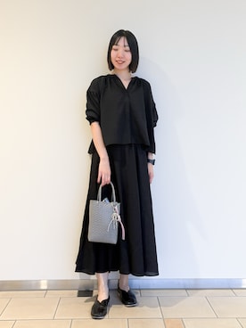 「ITEMS URBANRESEARCH（アイテムズ アーバンリサーチ）のスキッパーPEボイルシャツ（シャツ/ブラウス、ブラック系）」を使った、くろみーさん（レディース・168cm）の夏コーディネート