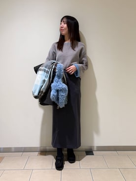 「冬の差し色コーデ」｜くろみーさん（レディース・168cm）の冬コーディネート