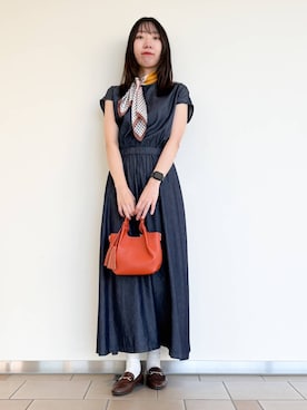 「アイテム（バンダナ/スカーフ）」を使った、くろみーさん（レディース・168cm）の夏コーディネート
