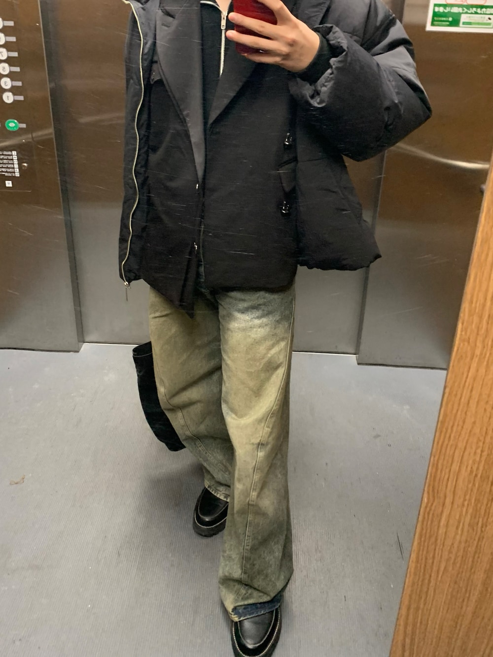 「CLELの【CLEL】Prime TR Double Lapel Tailored Jacket / プライムTR ダブルラペルテーラードジャケット（テーラードジャケット、ブラック系）」を使った、Rさん（メンズ・167cm）の冬コーディネートの1枚目の写真
