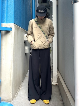 「アイテム（キャップ）」を使った、manaさん（レディース・166cm）の秋コーディネート