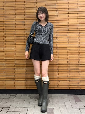 「GRL（グレイル）のアイテム（パンツ）」を使った、manaさん（レディース・166cm）の秋コーディネート