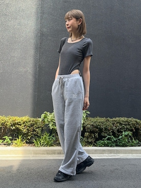 「アイテム（スウェットパンツ）」を使った、manaさん（レディース・166cm・20代）の夏コーディネート