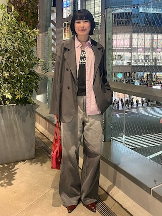 「DIAVEL(ディアベル)の新色追加/オーバーサイズ裏地ストライプゆったりダブルジャケット(テーラードジャケット)」を使った、manaさん(レディース・166cm)の冬コーディネート