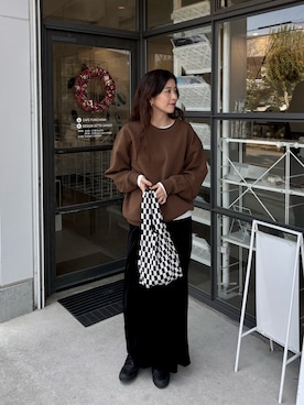 「アイテム（イヤリング）」を使った、eriさん（レディース・163cm）の秋コーディネート