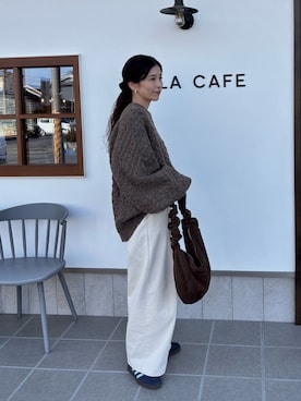 「アイテム（イヤリング）」を使った、eriさん（レディース・163cm）の秋コーディネート