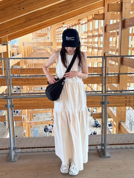 「feepur（フェピュール）のアイテム（ワンピース/ドレス）」を使った、eriさん（レディース・163cm）の夏コーディネート