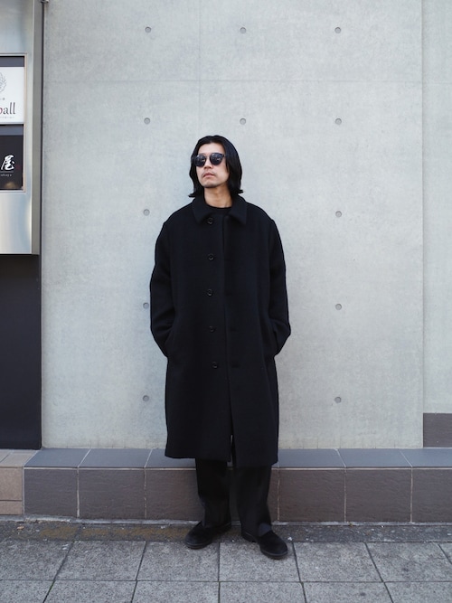 WACKO MARIAのステンカラーコートを使った人気ファッション