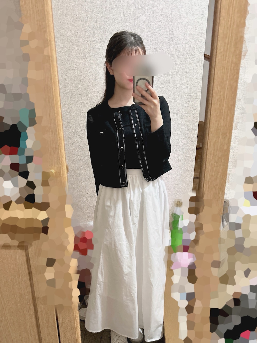 「グレイル、プロポーションボディドレッシング(PROPORTION BODY DRESSING)、カーディガン、白スニーカー、白スカート、フレアスカート、プチプラ、春コーデ」｜「GRLのギャザーフレアスカート（スカート、ホワイト系）」を使った、ぽむさん（レディース・157cm）の夏コーディネートの1枚目の写真