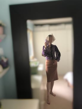 「VERSACE（ヴェルサーチ）のアイテム（トップス）」を使った、angela778さん（レディース・168cm）の春コーディネート