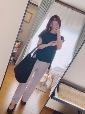 「GRL（グレイル）のセンタープレスフレアパンツ（その他パンツ）」を使った、SHIHOさん（レディース・165cm）の秋コーディネート