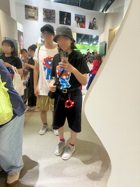 「アイテム（メッセンジャーバッグ）」を使った、103さん（レディース・165cm）の秋コーディネート