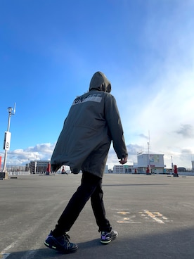 「AVIREX（アヴィレックス）のアイテム（モッズコート）」を使った、ざきさん（メンズ・171cm）の冬コーディネート