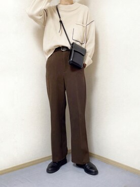 「colnのアイテム（ニット/セーター、ベージュ系）」を使った、Haさん（メンズ・168cm）の秋コーディネート