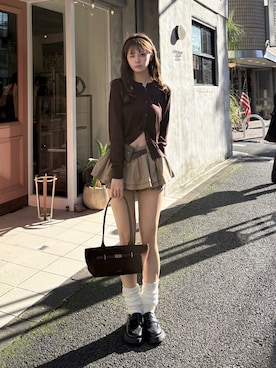 「アイテム（スカート）」を使った、nonoさん（レディース・162cm）の秋コーディネート