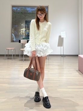 「CELINE（セリーヌ）のアイテム」を使った、nonoさん（レディース・162cm）の秋コーディネート