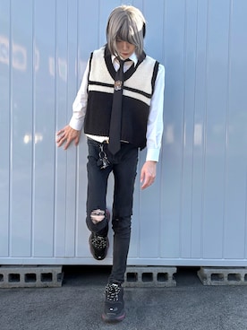 「アイテム（ベスト）」を使った、NO NAMEさん（メンズ・176cm）の秋コーディネート