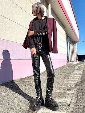 「アイテム（キーケース/キーアクセサリー）」を使った、NO NAMEさん（メンズ・176cm）の秋コーディネート