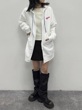 「FOREVER 21（フォーエバー トゥエンティーワン）の【2024FW】カバーブーツ（ブーツ、ブラウン系）」を使った、yuiさん（レディース・163cm）の秋コーディネート