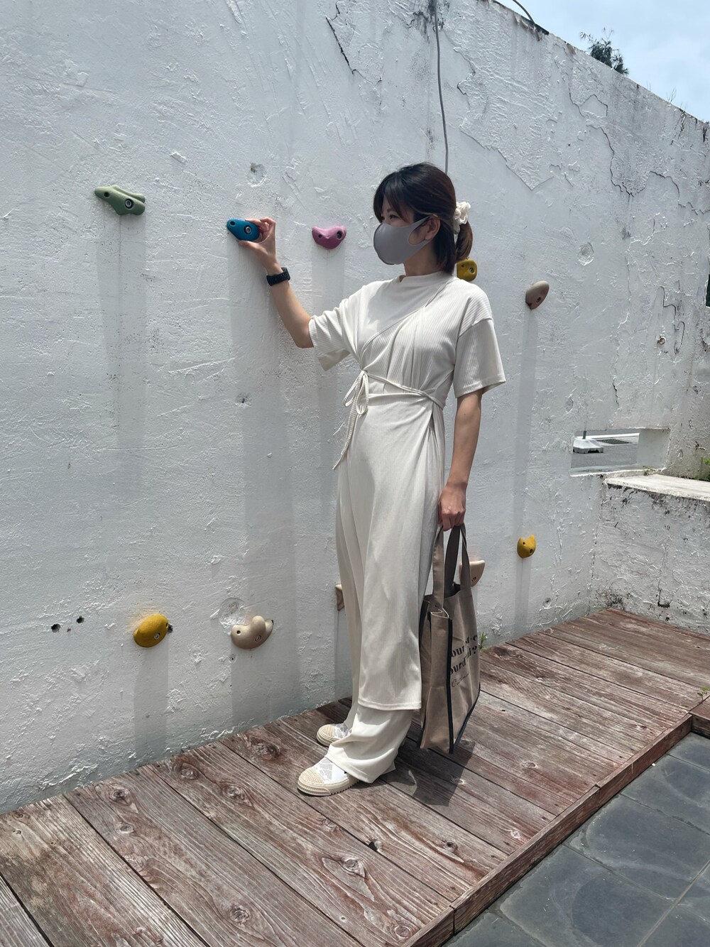 「休日スタイル、大人カジュアル、おしゃれさんと繋がりたい、今日のコーデ、低身長、低身長コーデ、低身長女子、淡色コーデ、淡色女子、淡色」｜「kanajiのアイテム（ワンピース、ホワイト系）」を使った、ゆきちさん（レディース・149cm）の夏コーディネートの1枚目の写真