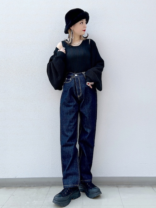 クラシックストレートジーンズ（デニムパンツ）｜PAGEBOY