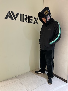 「AVIREX（アヴィレックス）のアイテム（ジャージ）」を使った、Yu OTSUKAさん（メンズ・176cm）の冬コーディネート