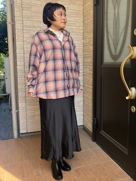 「アイテム（シャツ/ブラウス、ピンク系）」を使った、結さん（レディース・151cm）の秋コーディネート