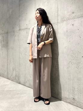 「URBAN RESEARCH Sonny Label(アーバンリサーチサニーレーベル)のLE VERNIS トゥーリングサンダル(サンダル、ブラック系)」を使った、アサミさん(レディース・163cm)の春コーディネート